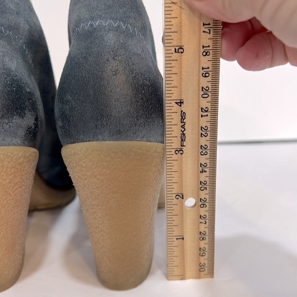 ANTHROPOLOGY JASPER AND JEERA BLUE SUEDE DESERT BOOT SZ 38 DENIM LOOK CREPE SOLE - Picture 4 of 8